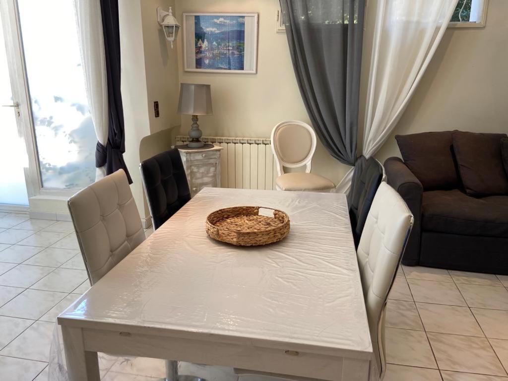 Gite Comme A La Maison イエール エクステリア 写真