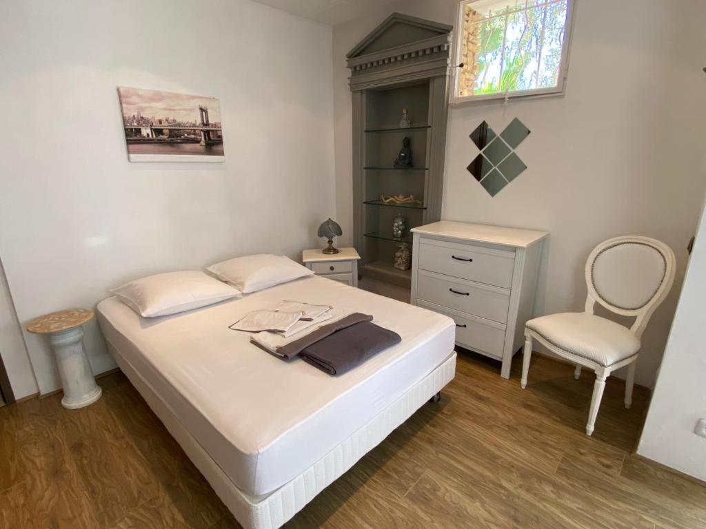 Gite Comme A La Maison イエール エクステリア 写真